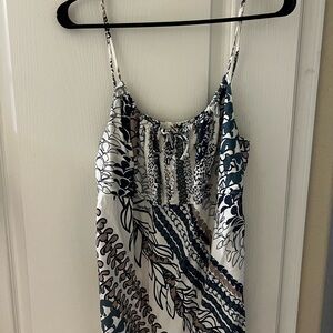 Manuhealii Navy and White Lei Patterned Blouse